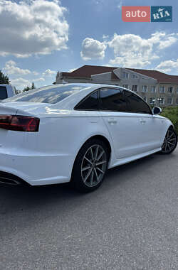 Седан Audi A6 2016 в 