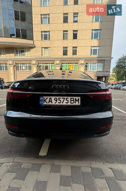Седан Audi A6 2021 в 
