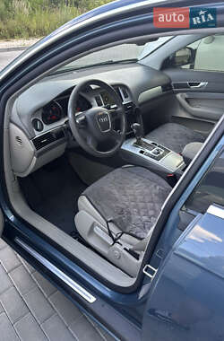 Седан Audi A6 2010 в 