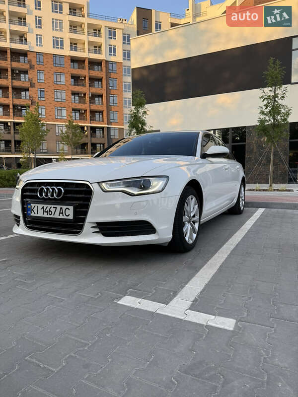 Седан Audi A6 2013 в Киеве