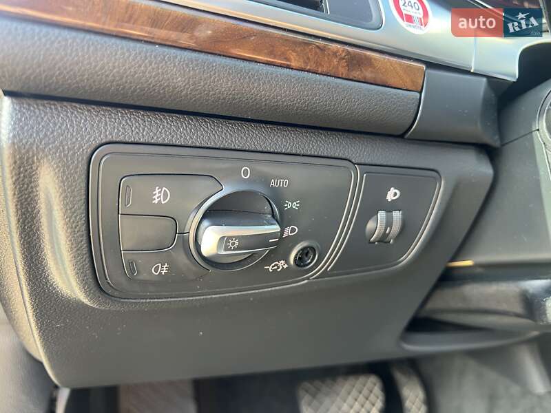 Седан Audi A6 2011 в Богуславі