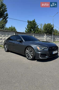 Седан Audi A6 2018 в 