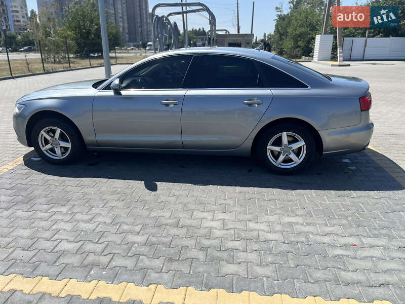 Седан Audi A6 2011 в Николаеве