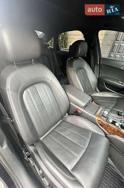 Седан Audi A6 2013 в 