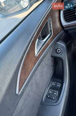 Седан Audi A6 2013 в 