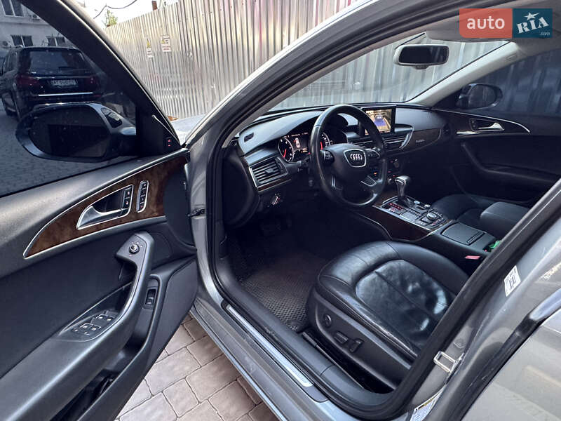 Седан Audi A6 2013 в Ивано-Франковске