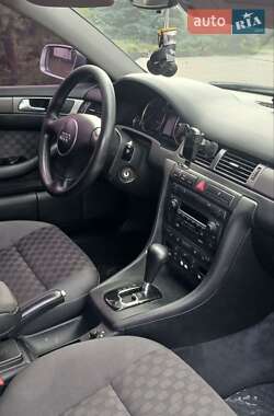 Универсал Audi A6 2002 в 