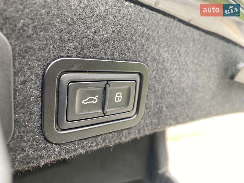 Седан Audi A6 2015 в Києві