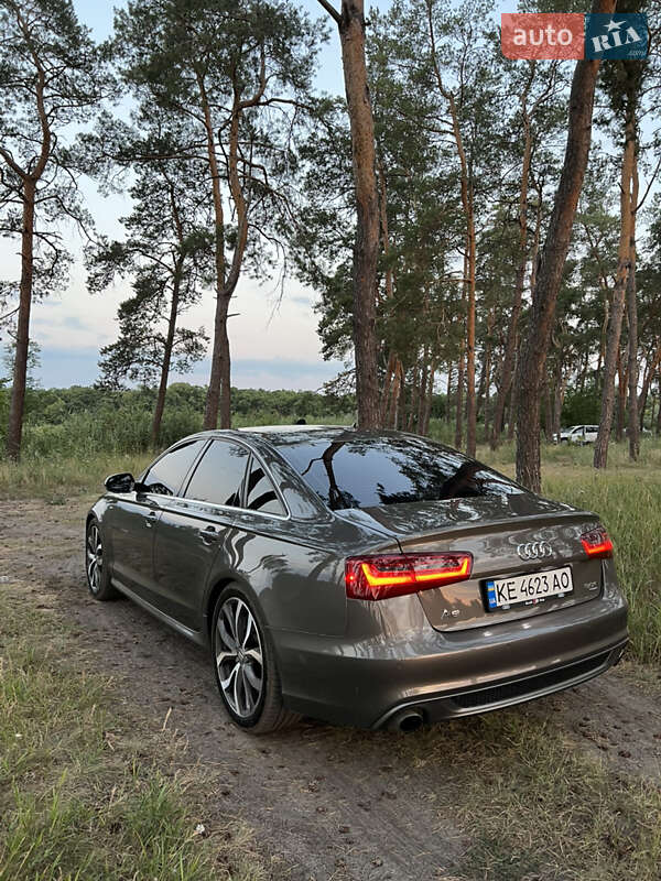 Седан Audi A6 2011 в Новомосковську
