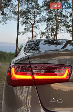 Седан Audi A6 2011 в 