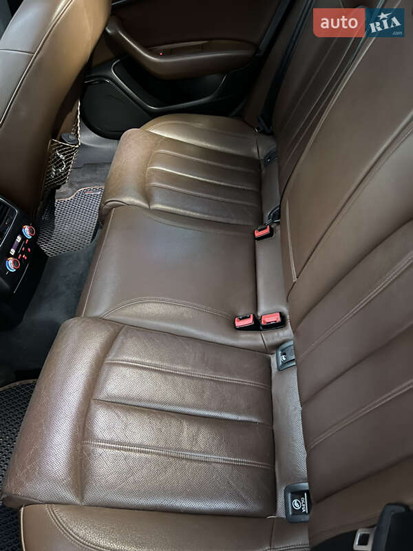 Седан Audi A6 2011 в Новомосковську