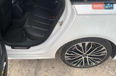 Седан Audi A6 2018 в 