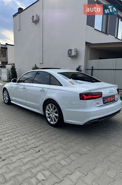 Седан Audi A6 2016 в 