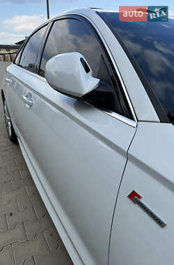 Седан Audi A6 2016 в 
