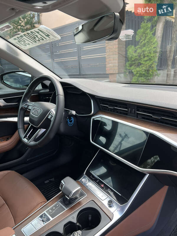 Седан Audi A6 2019 в Львові