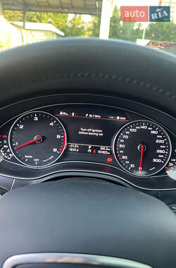 Седан Audi A6 2015 в 