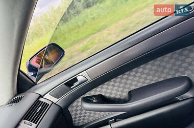 Седан Audi A6 2002 в 