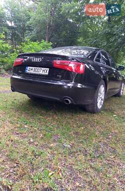 Седан Audi A6 2012 в 