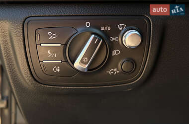 Седан Audi A6 2012 в 