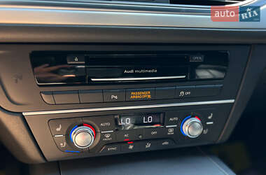 Седан Audi A6 2012 в 