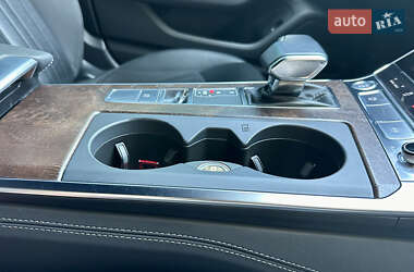 Седан Audi A6 2019 в 