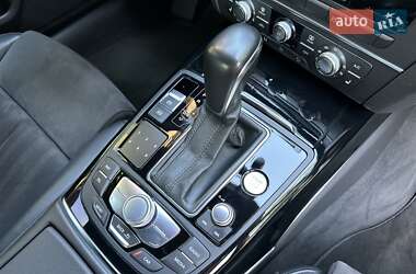 Седан Audi A6 2015 в 