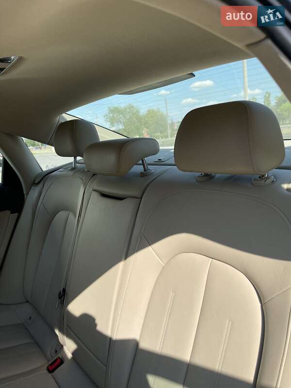 Седан Audi A6 2016 в Запоріжжі