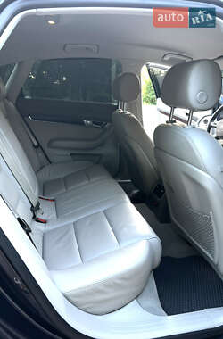 Седан Audi A6 2010 в 