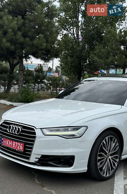 Седан Audi A6 2015 в 