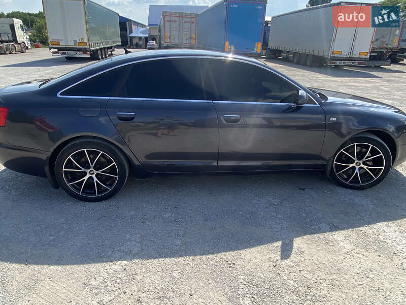 Седан Audi A6 2004 в Дунаевцах