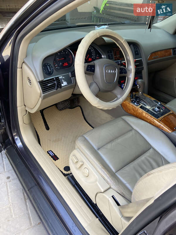 Седан Audi A6 2004 в Дунаевцах