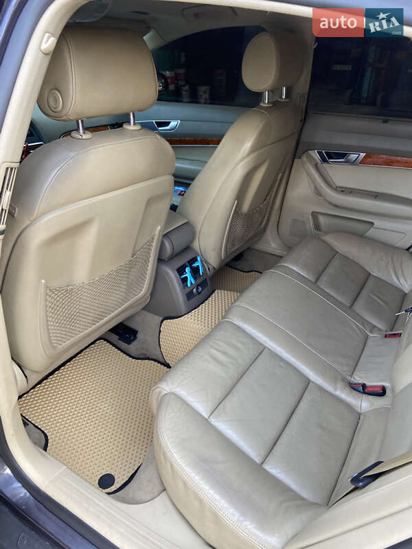Седан Audi A6 2004 в Дунаевцах
