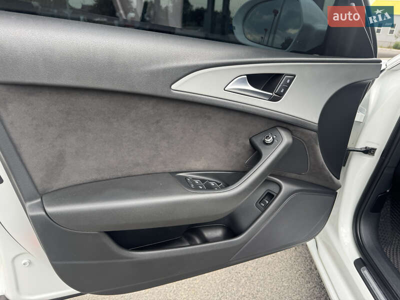 Седан Audi A6 2012 в Покровському