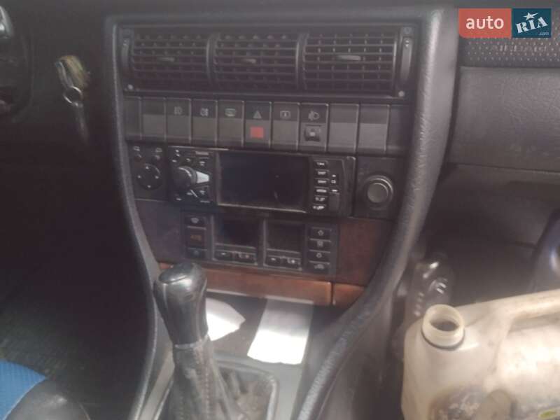 Седан Audi A6 1996 в Болехове