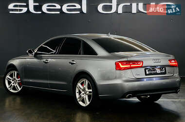 Седан Audi A6 2013 в 