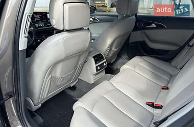 Седан Audi A6 2016 в 