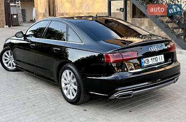 Седан Audi A6 2015 в 