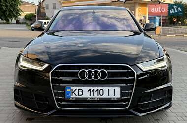 Седан Audi A6 2015 в 
