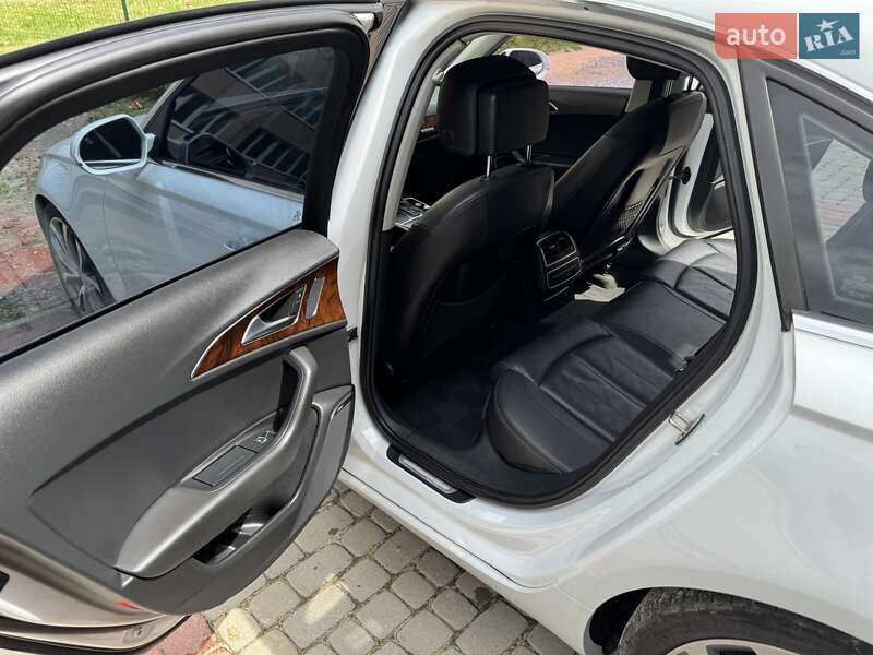 Седан Audi A6 2013 в Золочеве