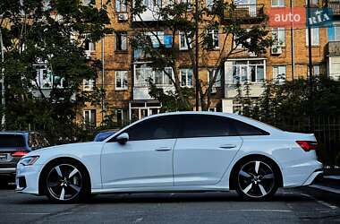 Седан Audi A6 2020 в 