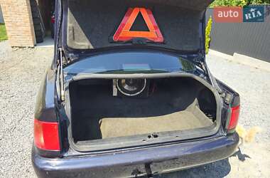 Седан Audi A6 1996 в 