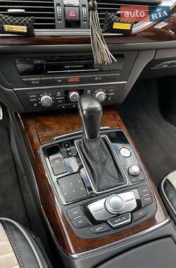 Седан Audi A6 2015 в 