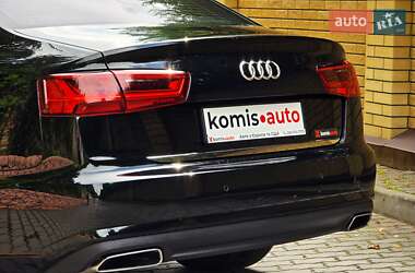 Седан Audi A6 2015 в 