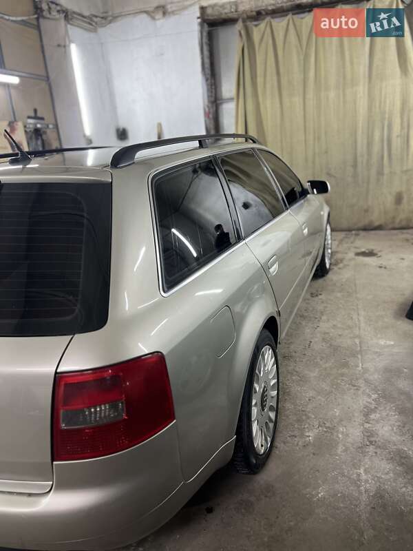 Универсал Audi A6 2003 в Бурыни
