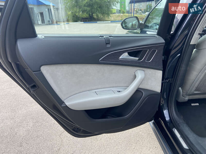 Универсал Audi A6 2014 в Киеве