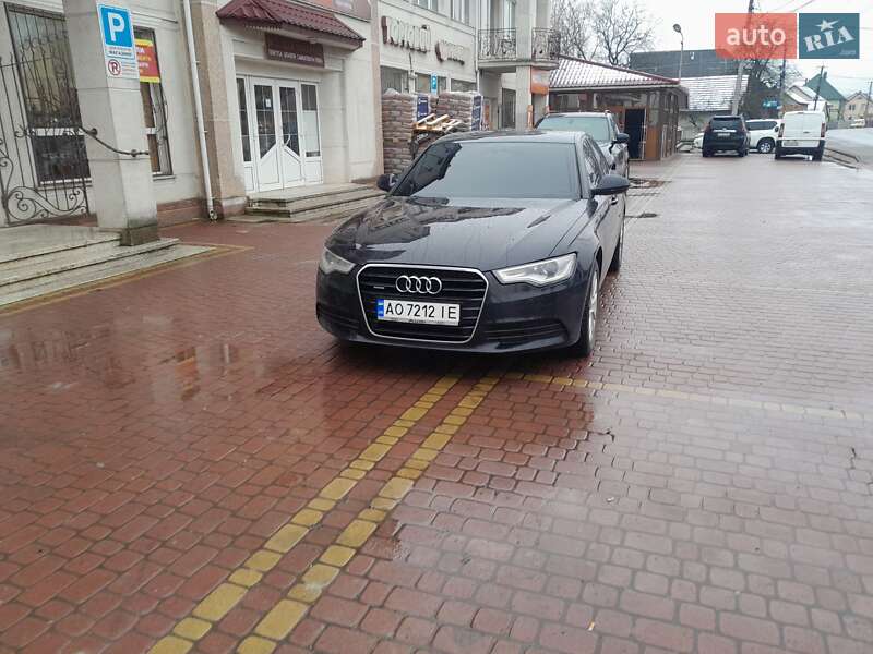 Седан Audi A6 2012 в Хусті