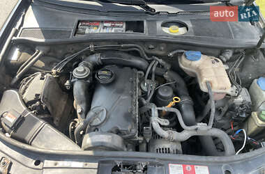 Універсал Audi A6 2004 в 