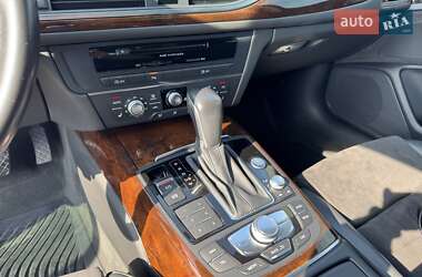 Седан Audi A6 2015 в 