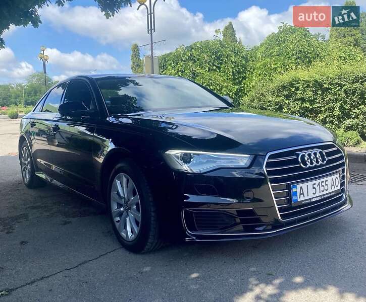 Седан Audi A6 2015 в 