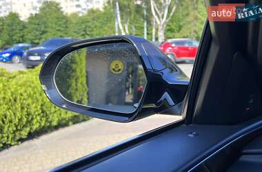 Седан Audi A6 2013 в 